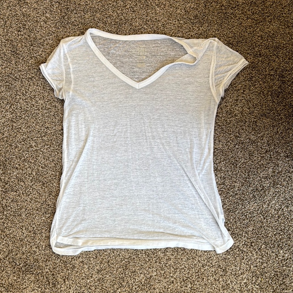 Aerie White Fitted V-Neck T-Shirt